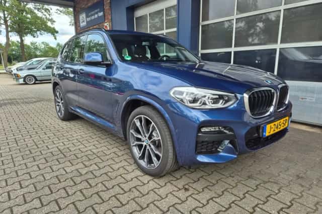 BMW X3 (2020) thumbnail 4