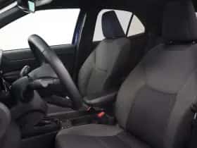 Toyota Yaris Cross (2024) thumbnail 5