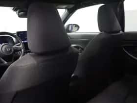 Toyota Yaris Cross (2024) thumbnail 8