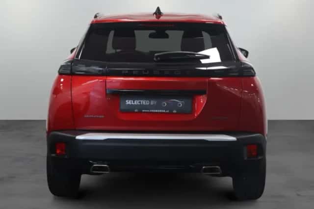 Peugeot 2008 (2025) thumbnail 2