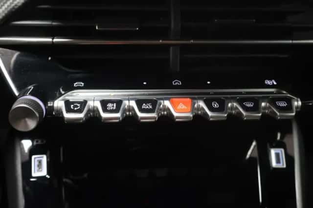 Peugeot 2008 (2025) thumbnail 10