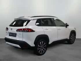 Toyota Corolla (2024) thumbnail 3
