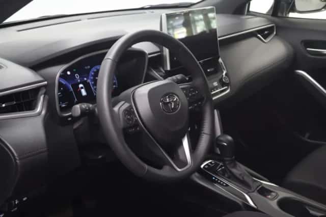 Toyota Corolla (2024) thumbnail 7