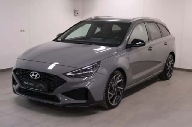 Hyundai i30 (2020) thumbnail 1