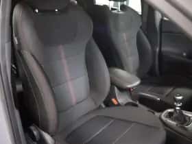 Hyundai i30 (2020) thumbnail 11
