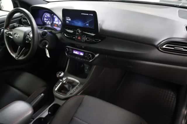 Hyundai i30 (2020) thumbnail 8