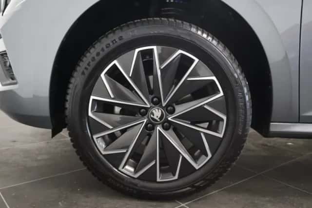 Škoda Kamiq (2020) thumbnail 23