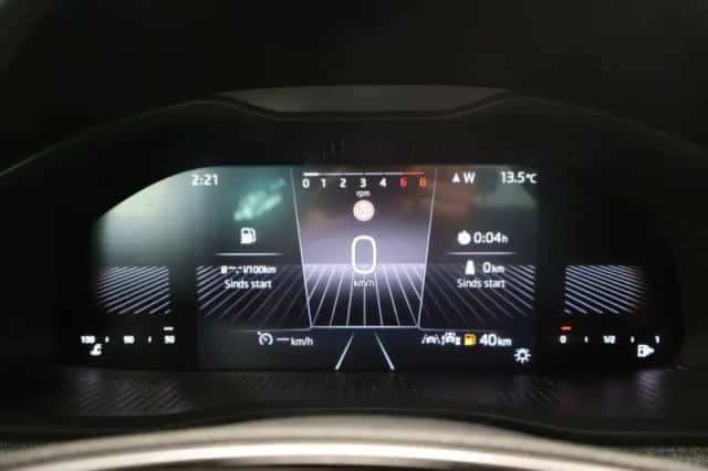 Škoda Kamiq (2020) thumbnail 10