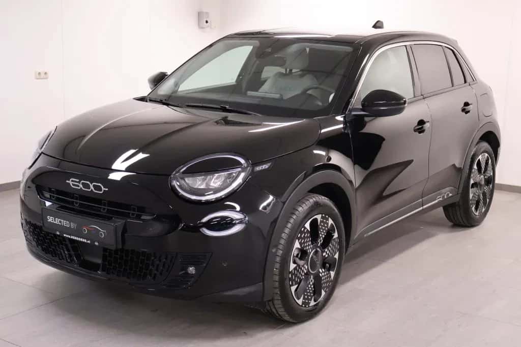 Fiat 600 (2024) — foto 1