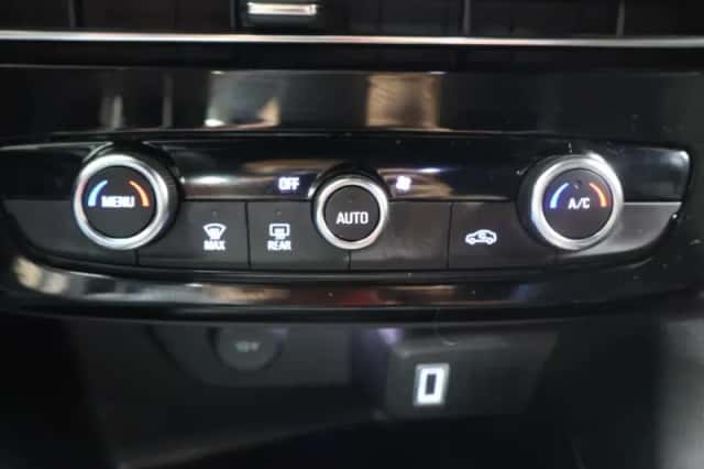 Opel Mokka (2023) thumbnail 17
