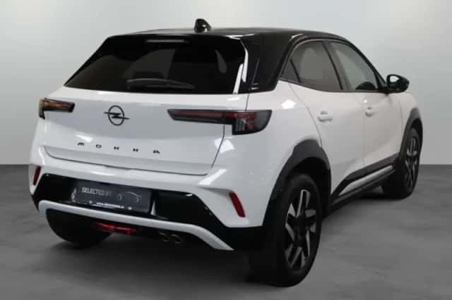 Opel Mokka (2023) thumbnail 3