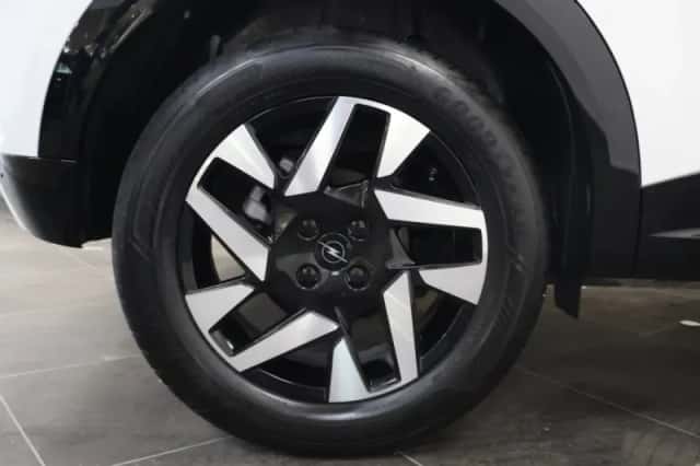 Opel Mokka (2023) thumbnail 21