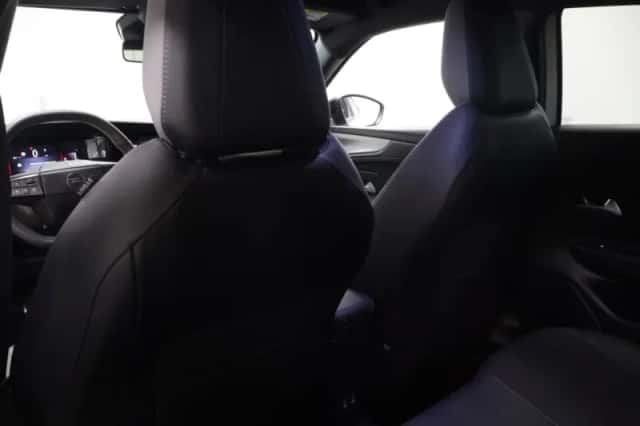 Opel Mokka (2023) thumbnail 8