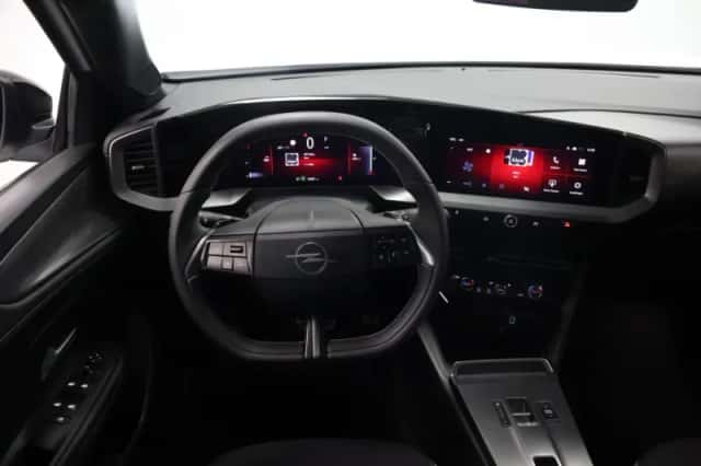 Opel Mokka (2023) thumbnail 10