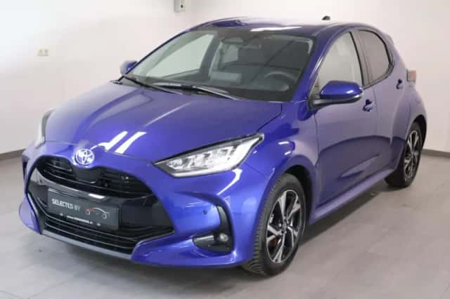 Toyota Yaris (2025) thumbnail 1