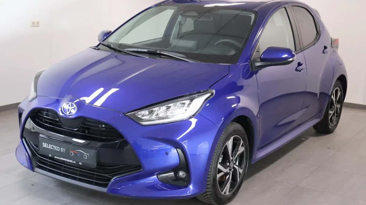 Toyota Yaris (2025) — foto 1