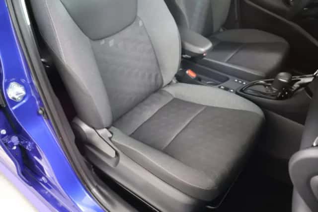 Toyota Yaris (2025) thumbnail 12