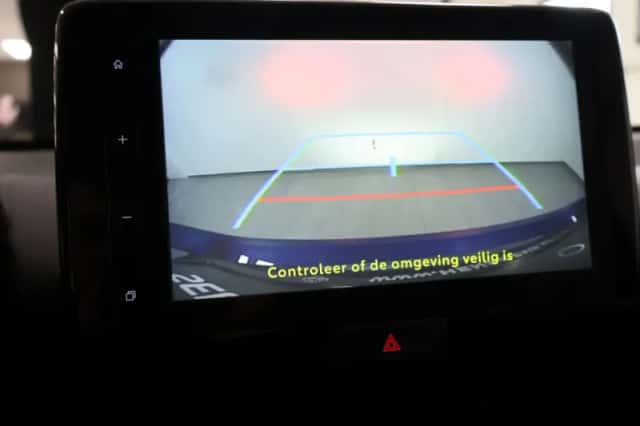 Toyota Yaris (2025) thumbnail 21