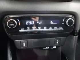 Toyota Yaris (2025) thumbnail 23