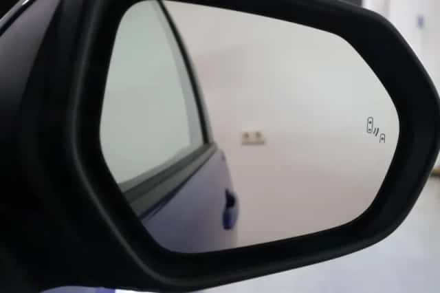 Toyota Yaris (2025) thumbnail 29