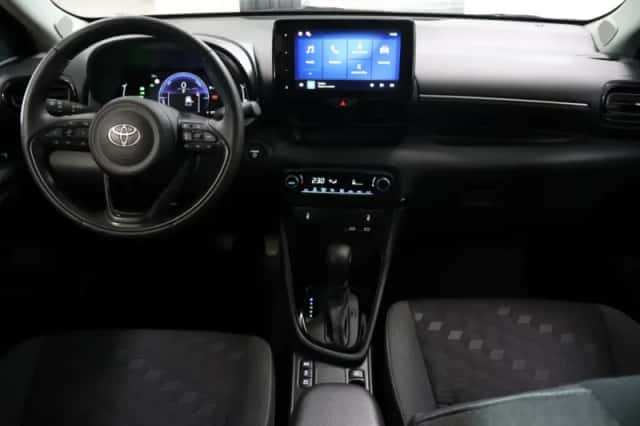 Toyota Yaris (2025) thumbnail 7