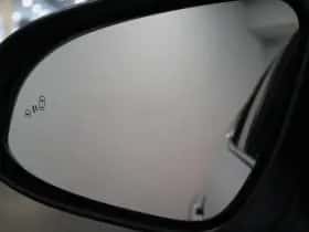 Toyota C-HR (2020) thumbnail 20