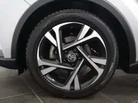 Toyota C-HR (2020) thumbnail 27