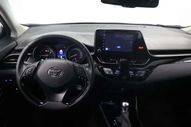 Toyota C-HR (2020) thumbnail 10