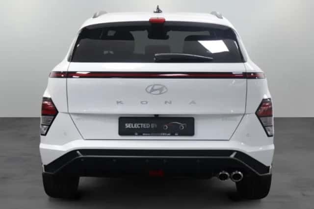 Hyundai Kona (2024) thumbnail 2