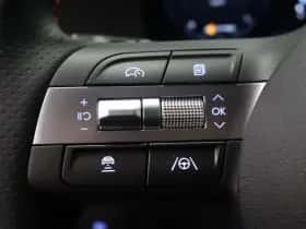 Hyundai Kona (2024) thumbnail 13