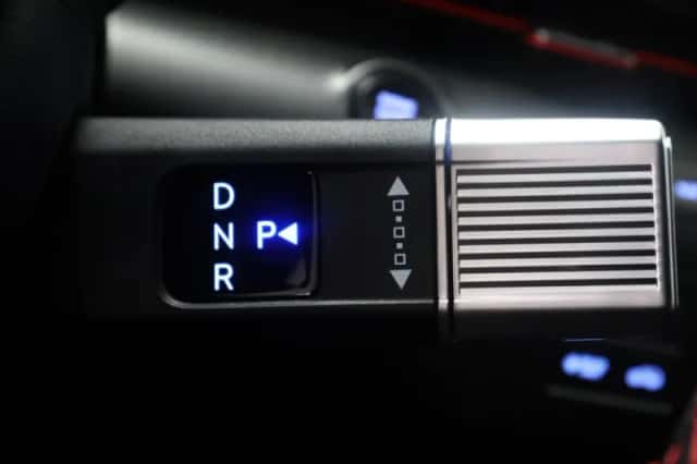 Hyundai Kona (2024) thumbnail 15
