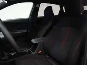 Hyundai Kona (2024) thumbnail 8