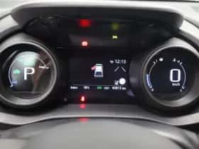 Toyota Yaris (2020) thumbnail 13