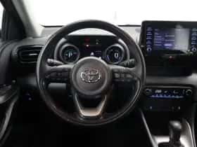 Toyota Yaris (2020) thumbnail 16
