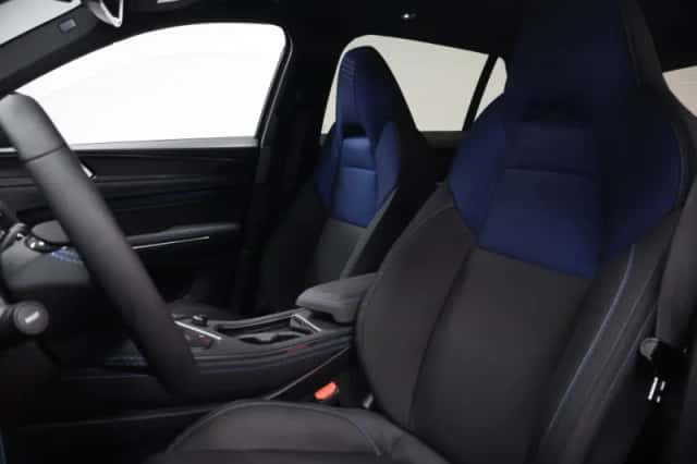 Lynk & Co 01 (2020) thumbnail 5