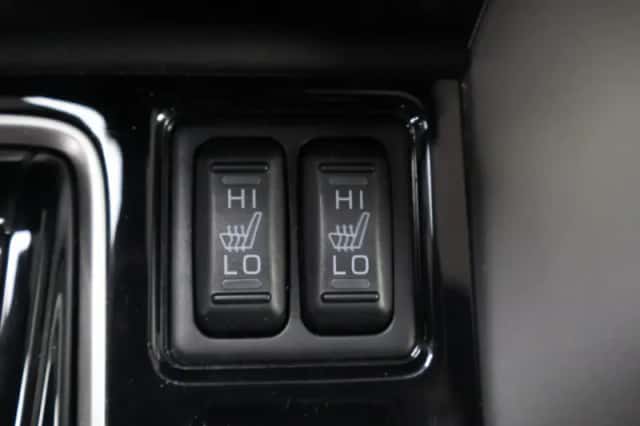 Mitsubishi Eclipse Cross (2021) thumbnail 21