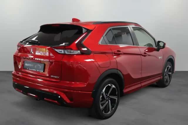 Mitsubishi Eclipse Cross (2021) thumbnail 4