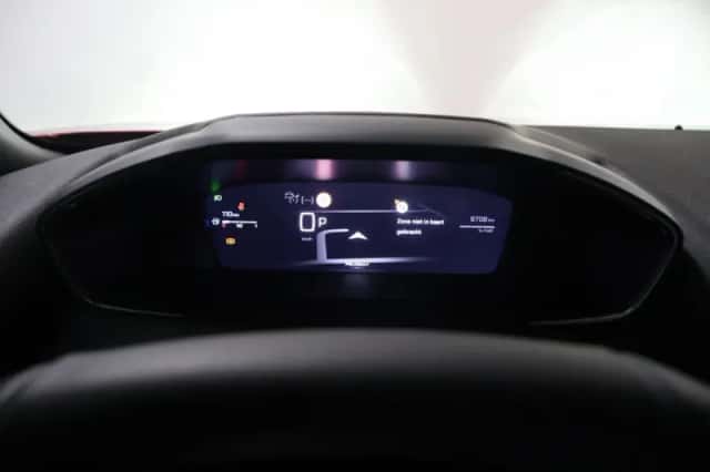 Peugeot 2008 (2025) thumbnail 17