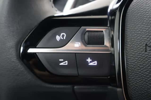 Peugeot 2008 (2025) thumbnail 19