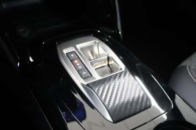 Peugeot 2008 (2025) thumbnail 32