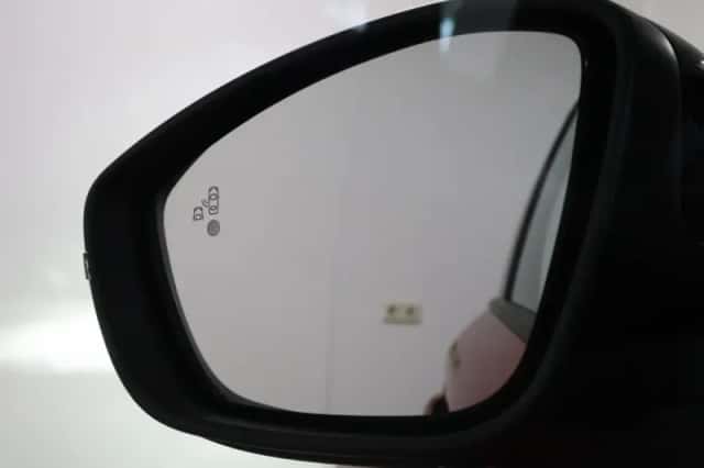 Peugeot 2008 (2025) thumbnail 34