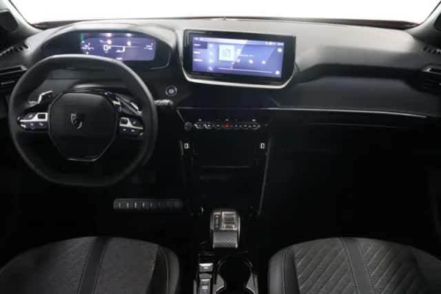 Peugeot 2008 (2025) thumbnail 6