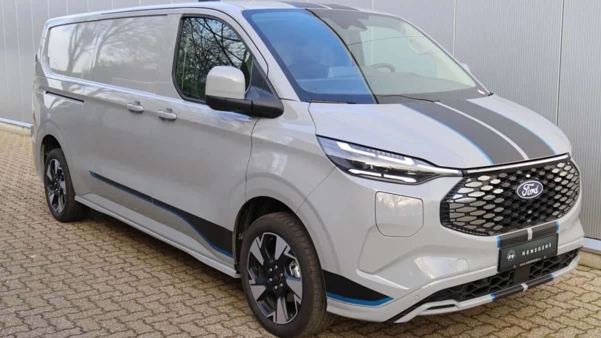 Ford E-Transit Custom (2025) — foto 1