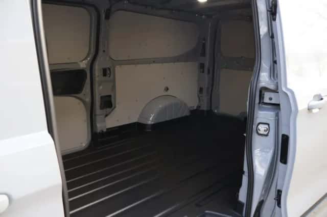 Ford E-Transit Custom (2025) thumbnail 25