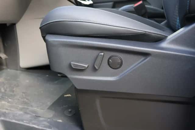 Ford E-Transit Custom (2025) thumbnail 8