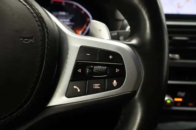 BMW X3 (2017) thumbnail 14