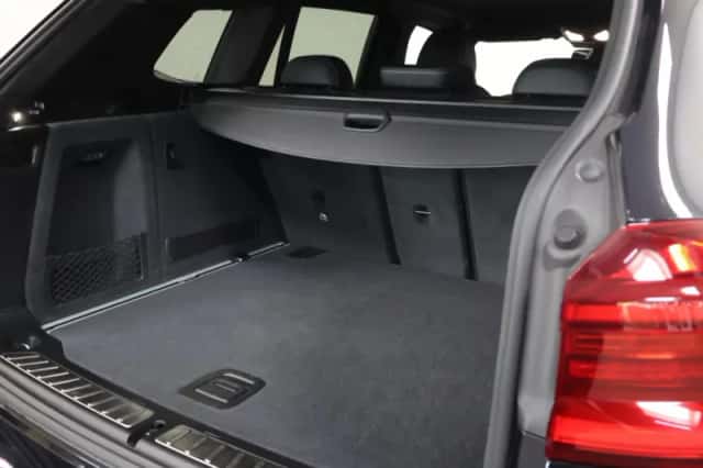 BMW X3 (2017) thumbnail 26