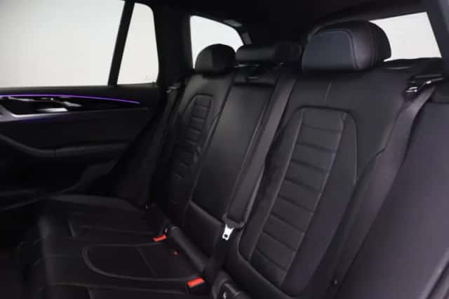 BMW X3 (2017) thumbnail 6
