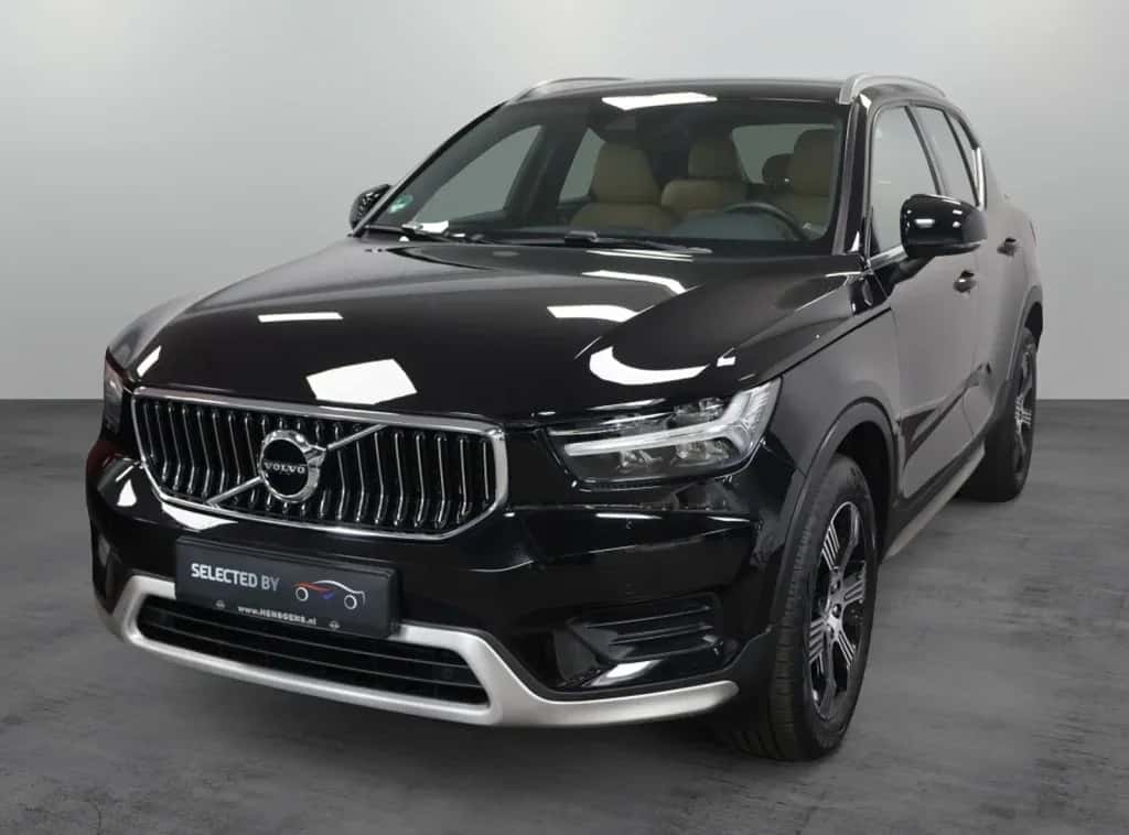 Volvo XC40 (2019) — foto 1