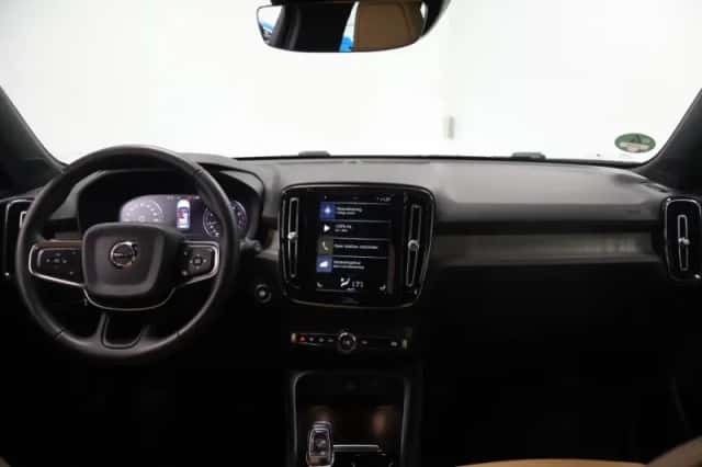 Volvo XC40 (2019) thumbnail 14